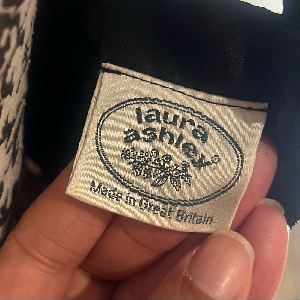 Vintage 1990’s Laura Ashley Black Floral Dress - Picture 5 of 6